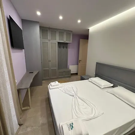 فيلة Palasea هيماري